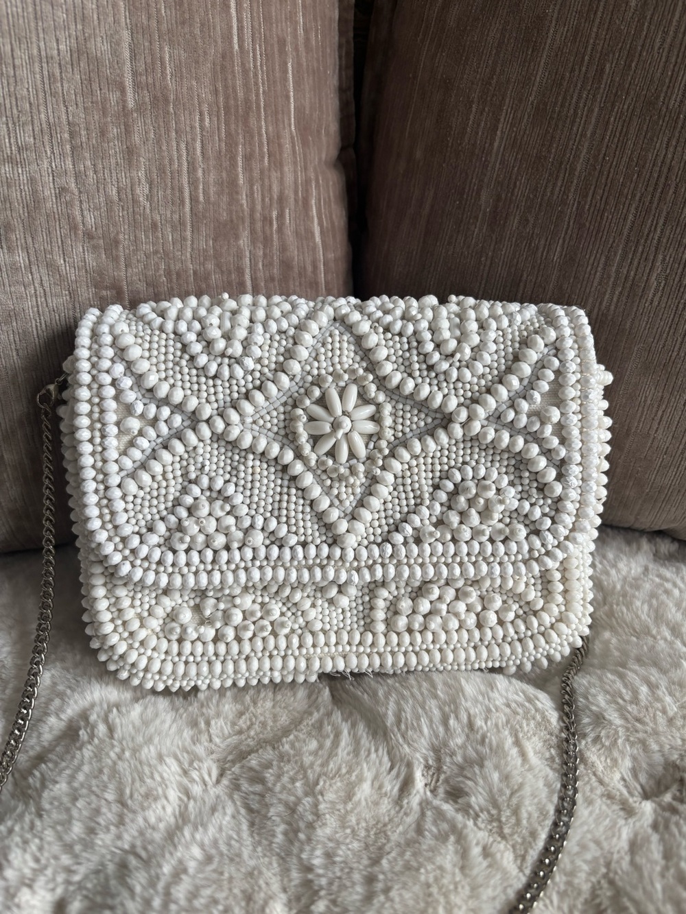 White Beaded Floral Crossbody Bag